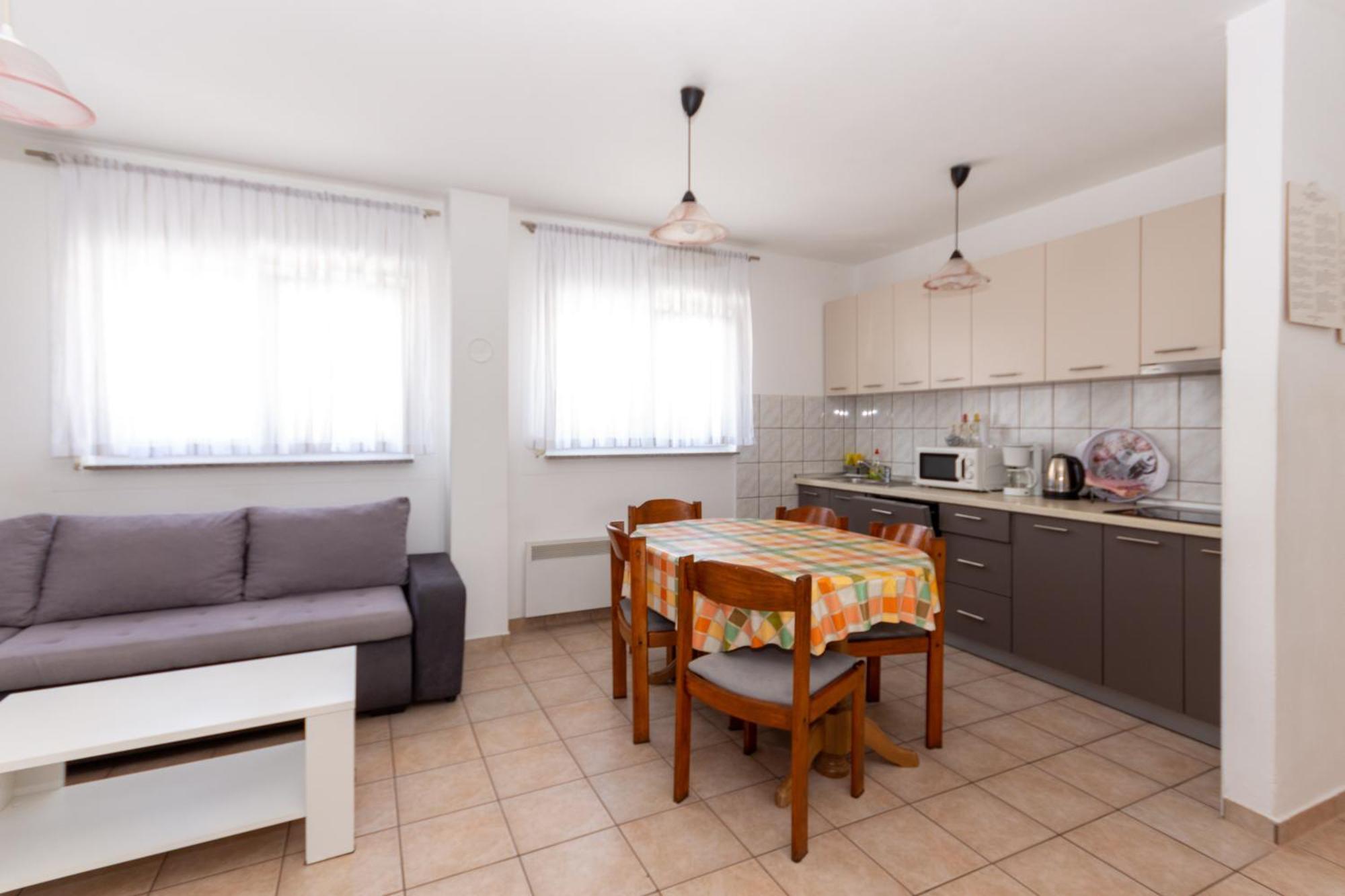 Apartmani Filip Pag Town Exterior foto